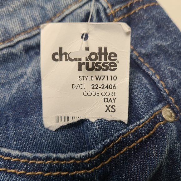 NWT REFUGE distressed jean skirt - Picture 4 of 6